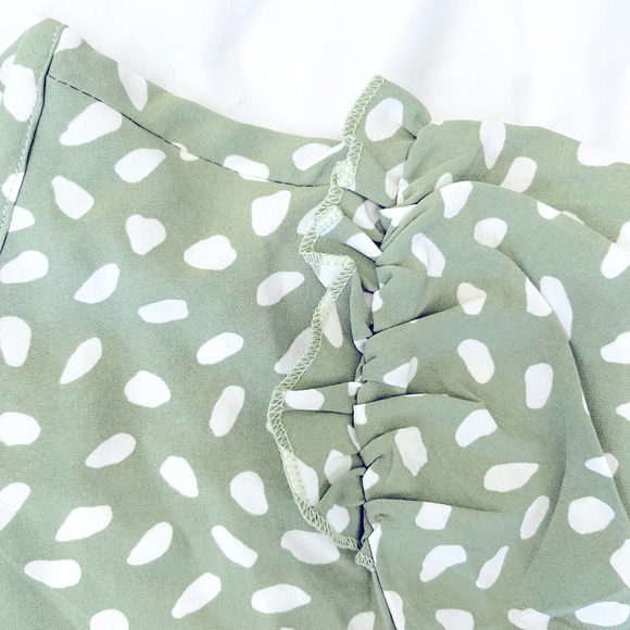 Geometric Print Blouse in Aqua Foam- NEW 2022 - Picture 3 of 7